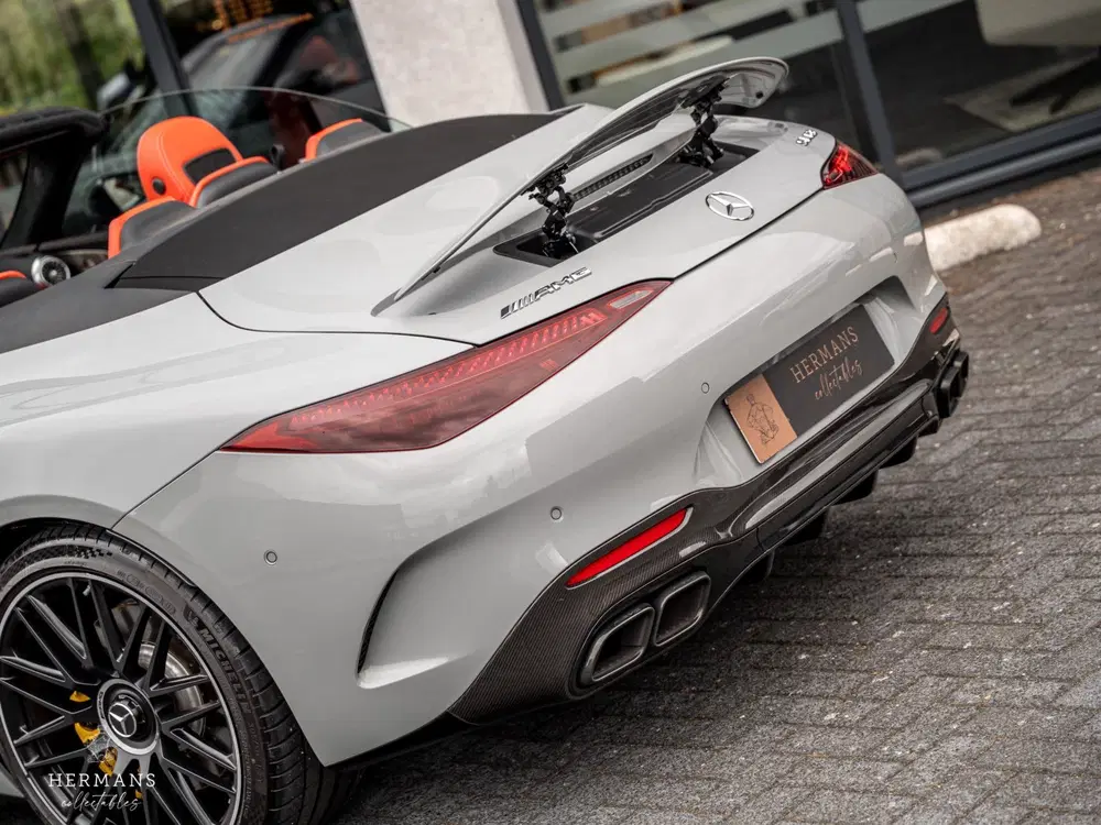 Mercedes-Benz SL 63 AMG 4MATIC+ uit 2023, foto 14