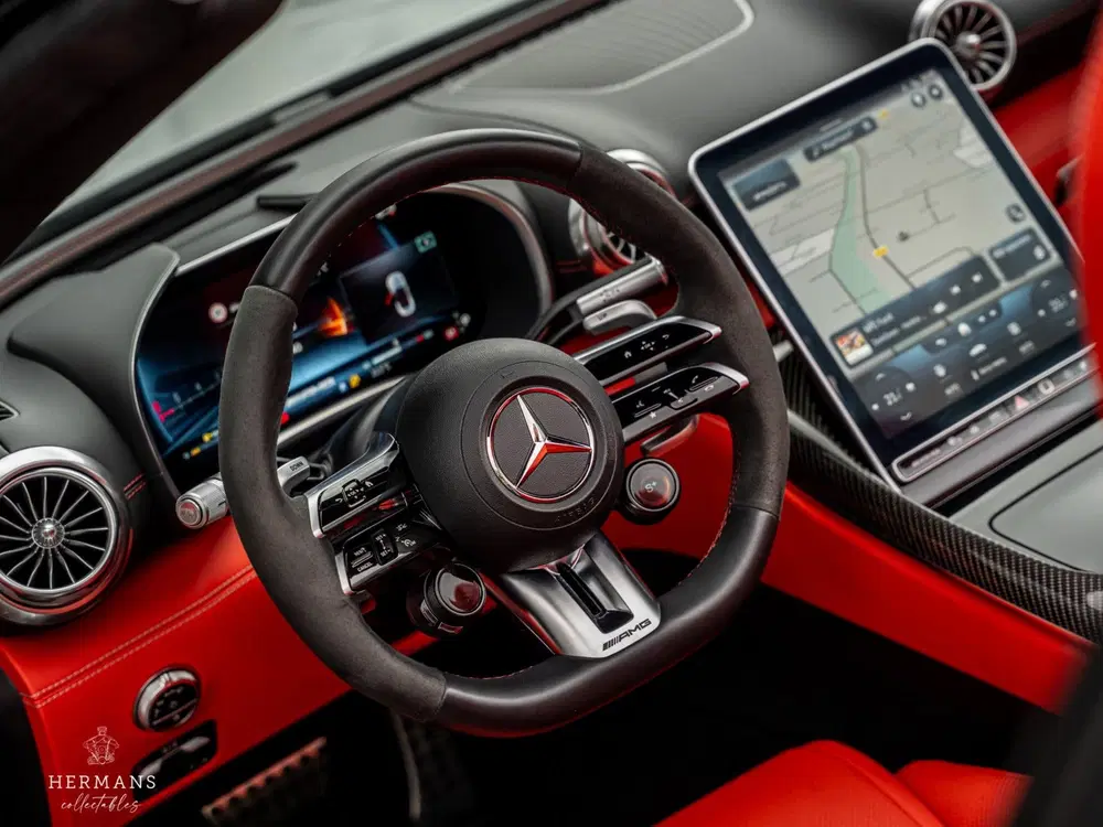 Mercedes-Benz SL 63 AMG 4MATIC+ uit 2023, foto 17