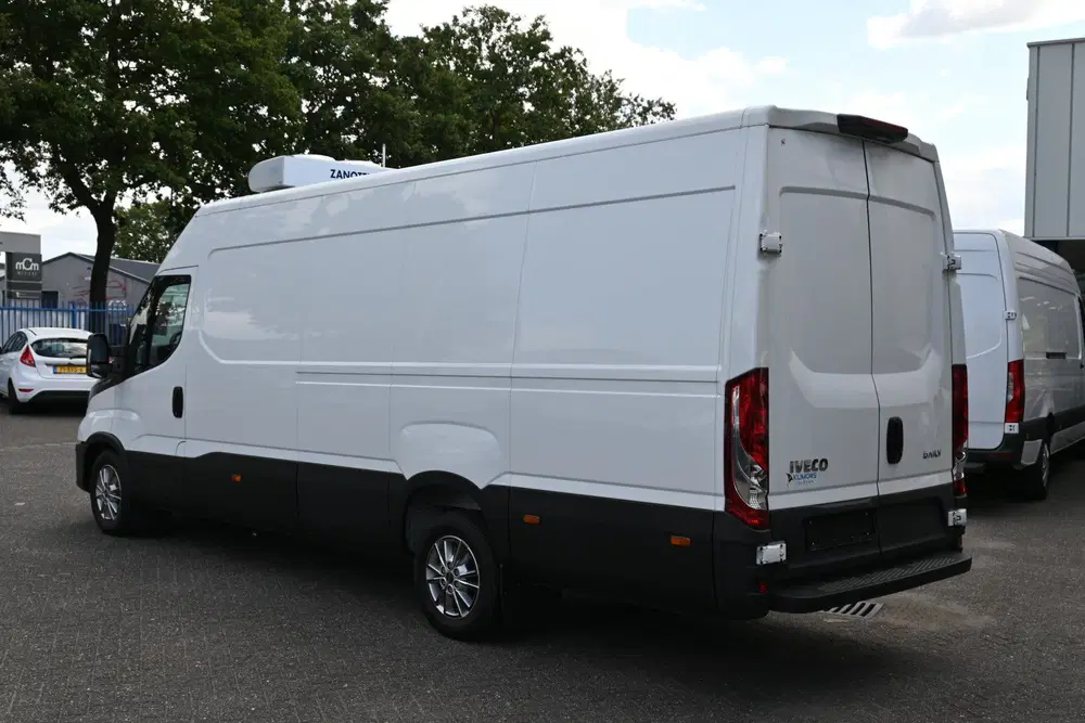 Iveco Daily 35S18 3.0 L4H2 Koel vries wagen Zanotti ko uit 2023, foto 15
