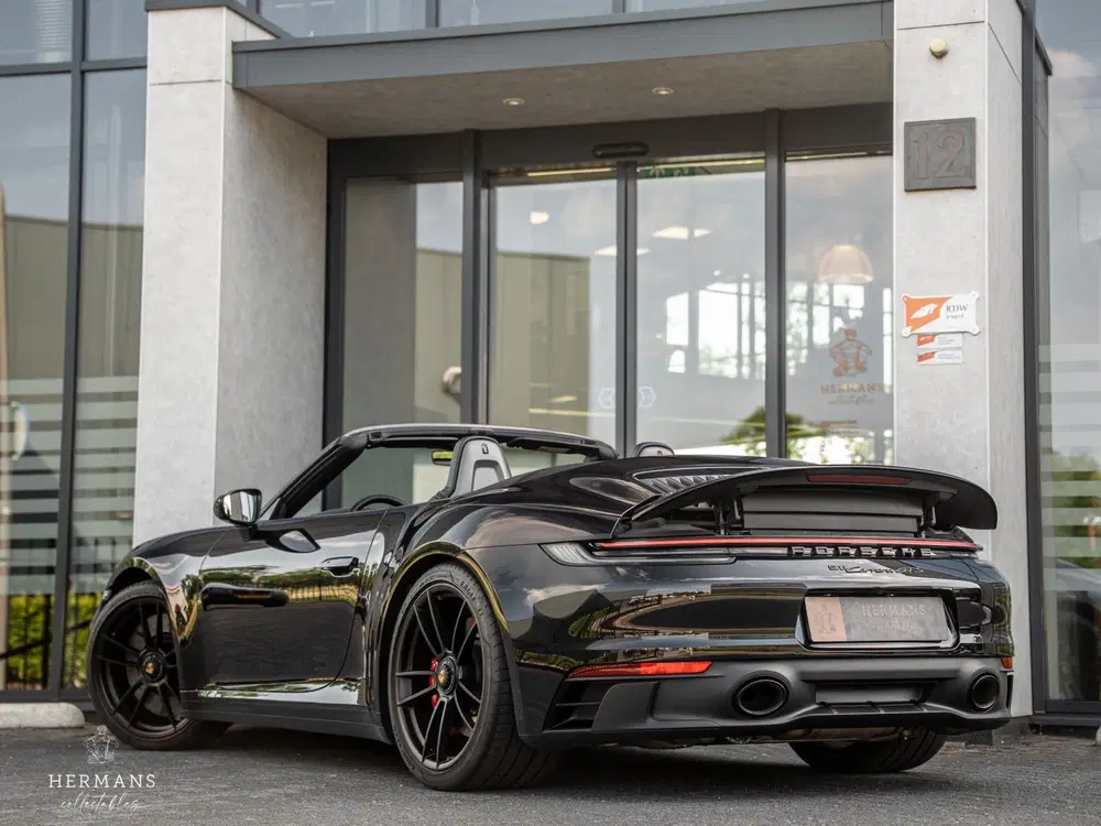 Porsche 911 3.0 Carrera GTS uit 2023, foto 12