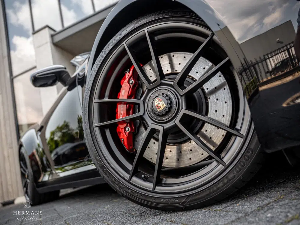 Porsche 911 3.0 Carrera GTS uit 2023, foto 3