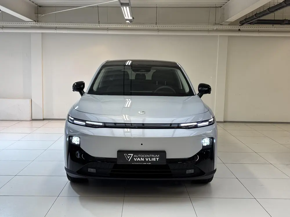 Leapmotor B10 Design ProMax 67.1 kWh Nieuw te bestellen uit 2026, foto 3