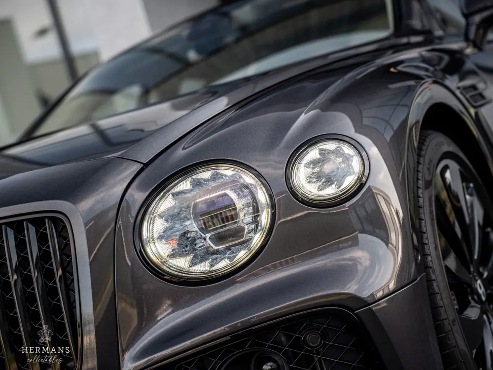 Bentley Flying Spur 6.0 W12 First Edition / Blackline / B&O uit 2021, foto 7