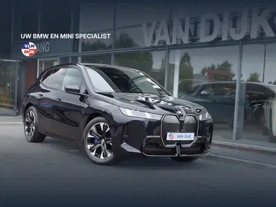 BMW iX xDrive45 Innovatiespakket Harman uit 2026