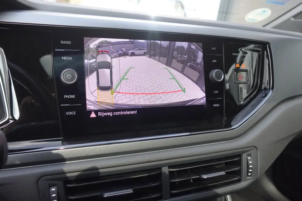 Volkswagen Taigo 1.5 TSI R-Line PANO CAMERA ACC VOL uit 2022, foto 20