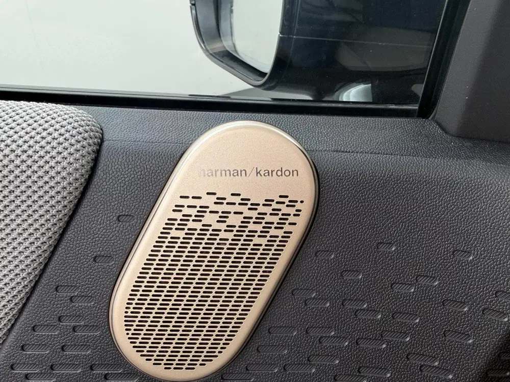 Mini Cooper Cooper E Favoured Trim uit 2026, foto 18