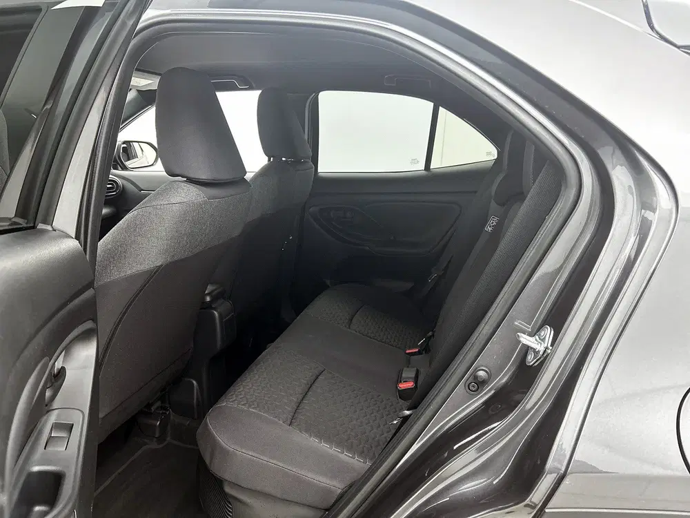 Toyota Yaris Cross 1.5 Hybrid Business Plus AWD uit 2024, foto 17