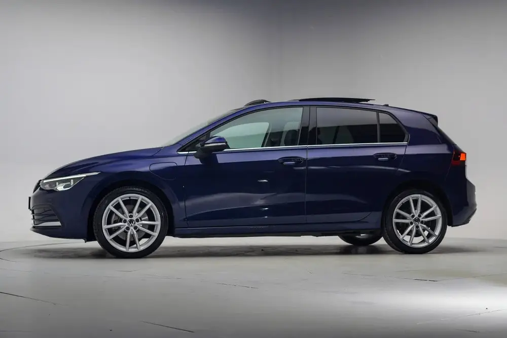 Volkswagen Golf 1.4 TSI e-Hybrid Style [ Virtual Navi schuif uit 2022, foto 2
