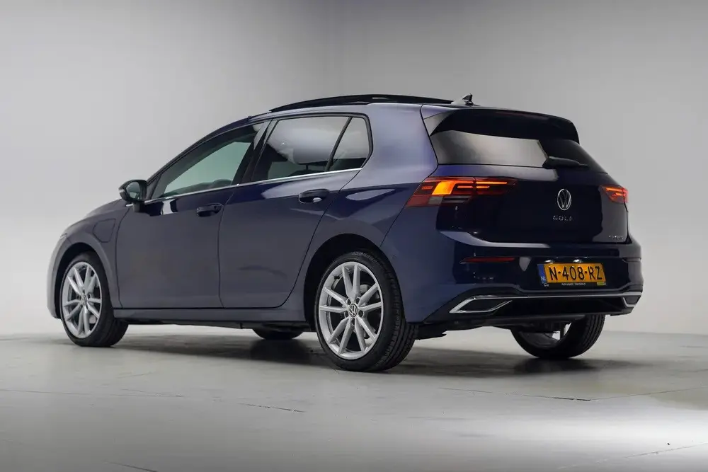 Volkswagen Golf 1.4 TSI e-Hybrid Style [ Virtual Navi schuif uit 2022, foto 3