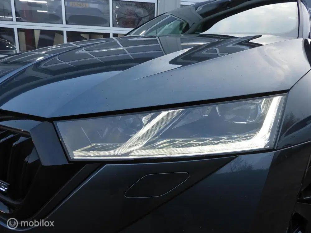 Skoda Octavia 1.4 TSI iV RS uit 2022, foto 3