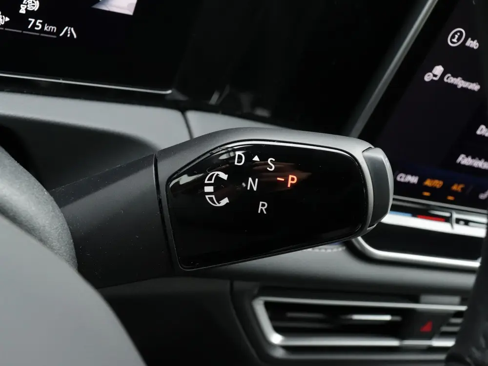 Volkswagen Tiguan 1.5 eHybrid R-Line Edition 272pk | Trekhaa uit 2025, foto 14
