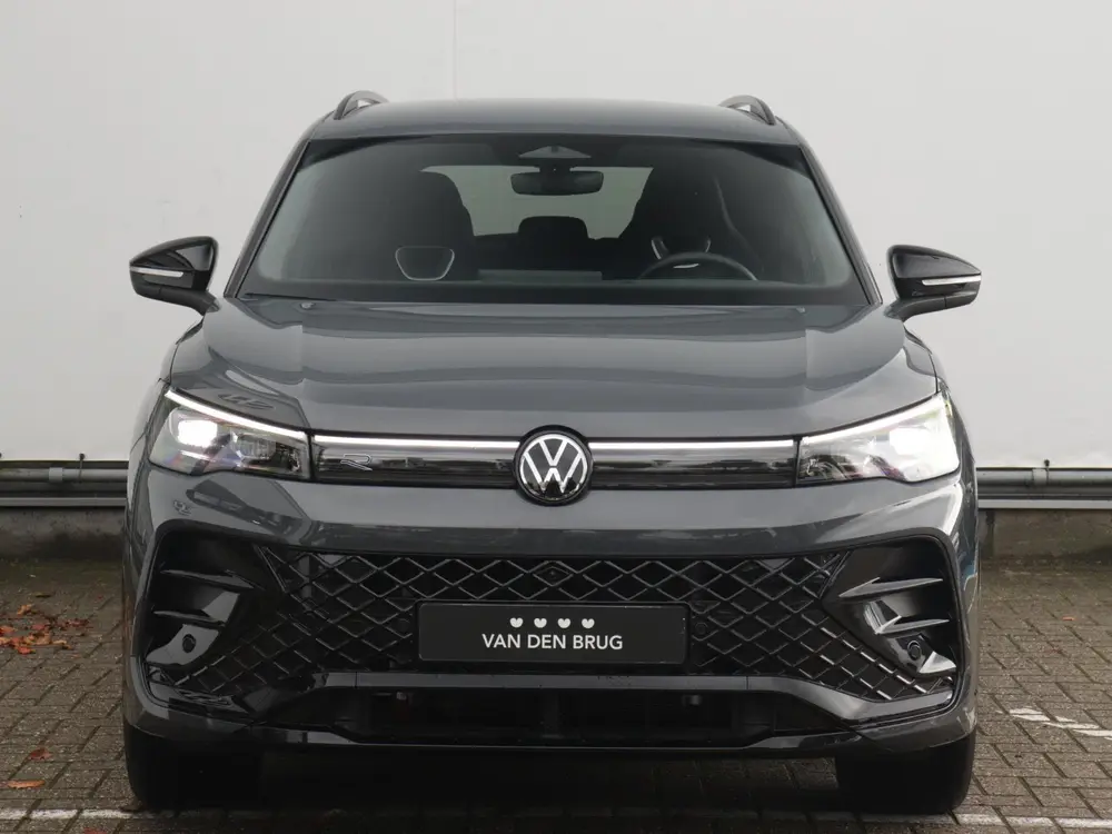 Volkswagen Tiguan 1.5 eHybrid R-Line Edition 272pk | Trekhaa uit 2025, foto 4