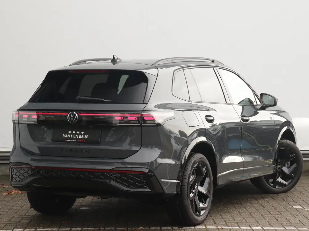 Volkswagen Tiguan 1.5 eHybrid R-Line Edition 272pk | Trekhaa uit 2025, foto 6