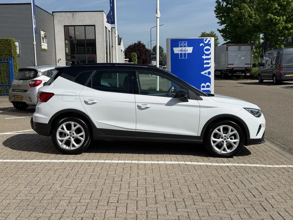 SEAT Arona 1.0 EcoTSI 116pk DSG FR Business Connect l uit 2025, foto 12