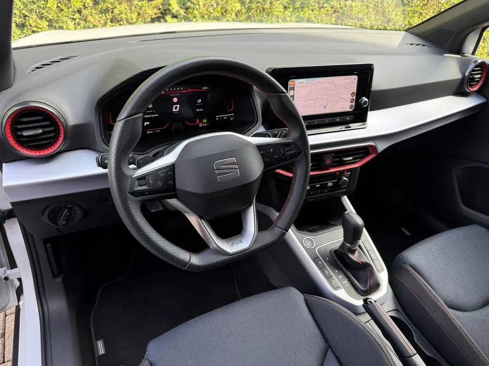 SEAT Arona 1.0 EcoTSI 116pk DSG FR Business Connect l uit 2025, foto 16