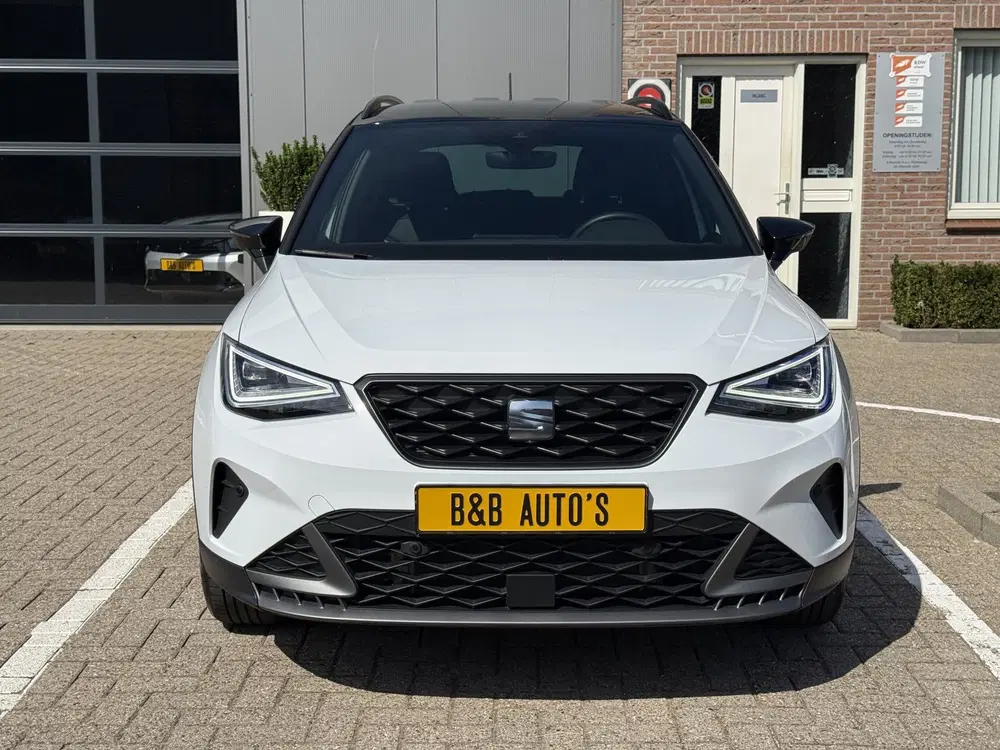 SEAT Arona 1.0 EcoTSI 116pk DSG FR Business Connect l uit 2025, foto 3