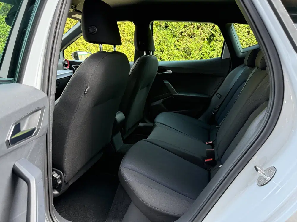 SEAT Arona 1.0 EcoTSI 116pk DSG FR Business Connect l uit 2025, foto 7