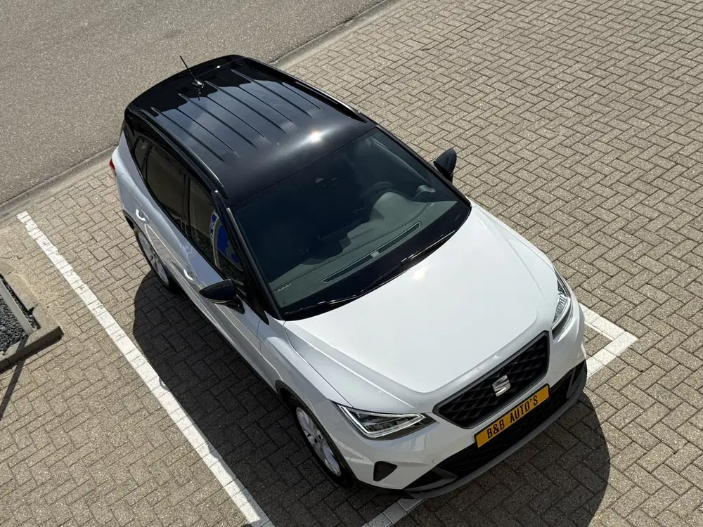 SEAT Arona 1.0 EcoTSI 116pk DSG FR Business Connect l uit 2025, foto 9
