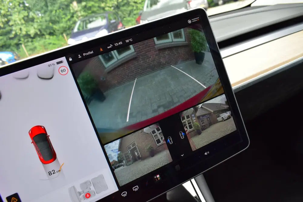 Tesla Model 3 Standard RWD Plus 60 kWh 85% SOH uit 2019, foto 14