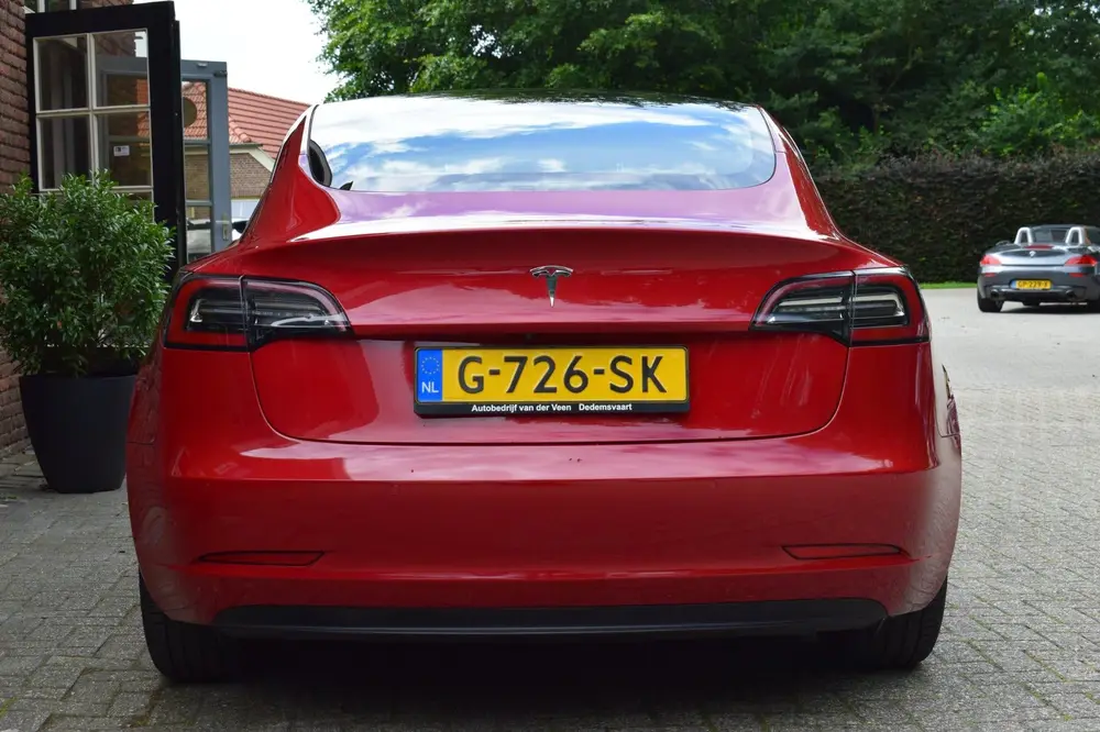 Tesla Model 3 Standard RWD Plus 60 kWh 85% SOH uit 2019, foto 4