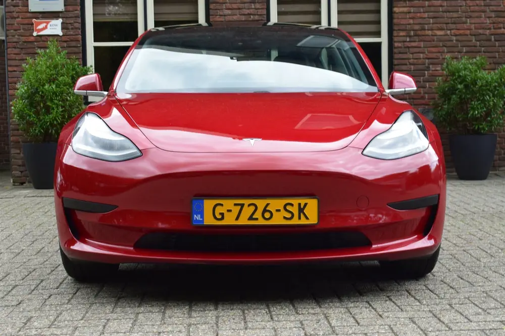 Tesla Model 3 Standard RWD Plus 60 kWh 85% SOH uit 2019, foto 8
