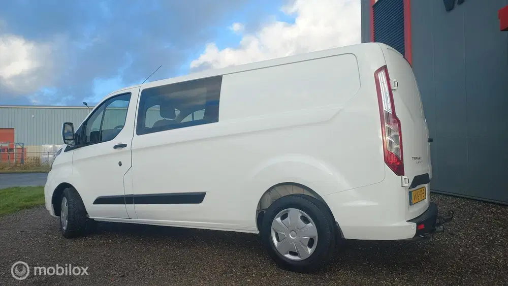 Ford Transit Custom 320 2.0 TDCI L2H1 Trend DC uit 2021, foto 7