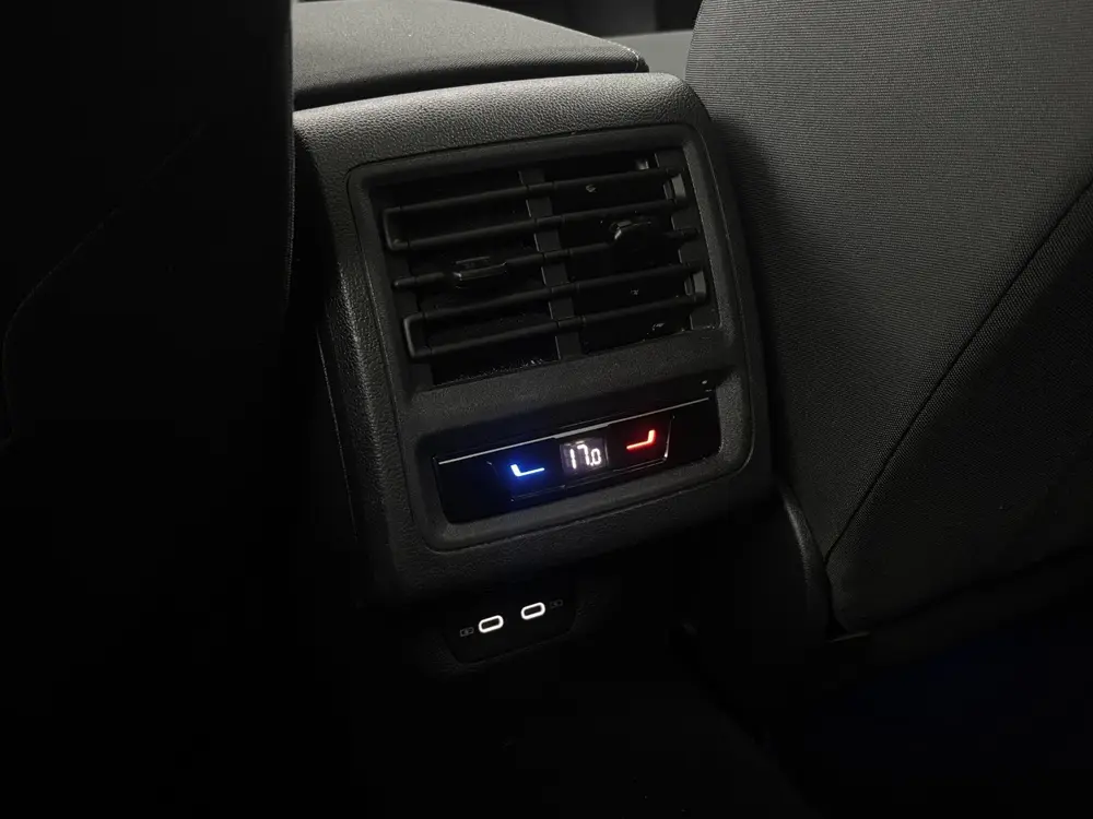 Volkswagen Golf Variant 1.5 eTSI Style | Trekhaak | Panorama uit 2021, foto 12