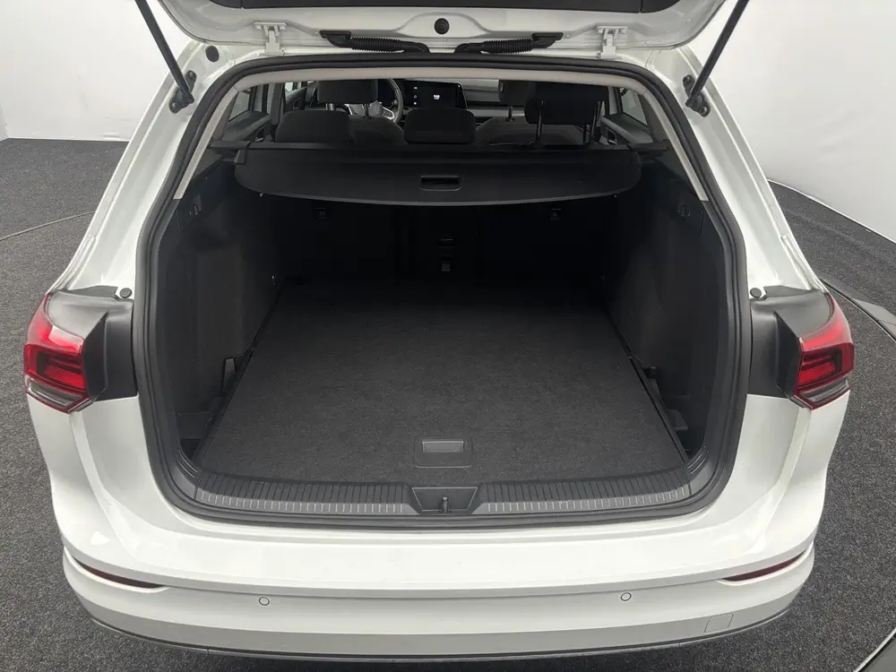 Volkswagen Golf Variant 1.5 eTSI Style | Trekhaak | Panorama uit 2021, foto 17