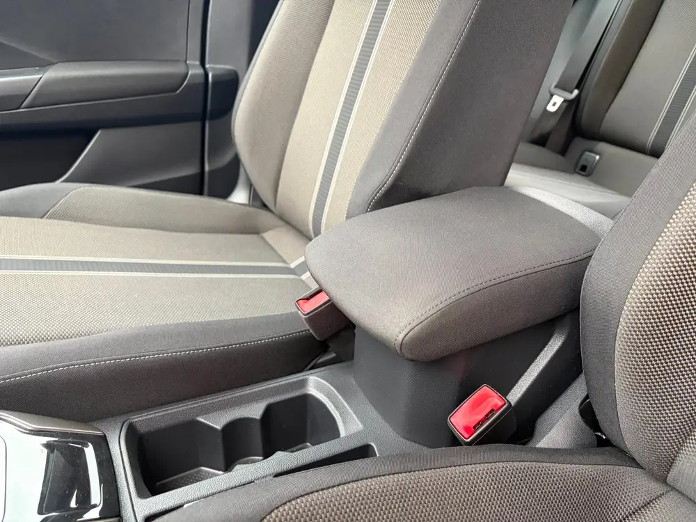 Volkswagen T-ROC 1.5 TSI Style / Carplay / Camera / Trekhaak uit 2019, foto 13