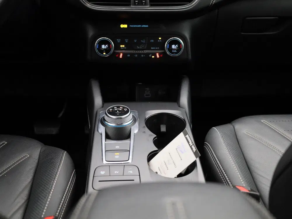 Ford Kuga 2.5 PHEV Vignale uit 2022, foto 10