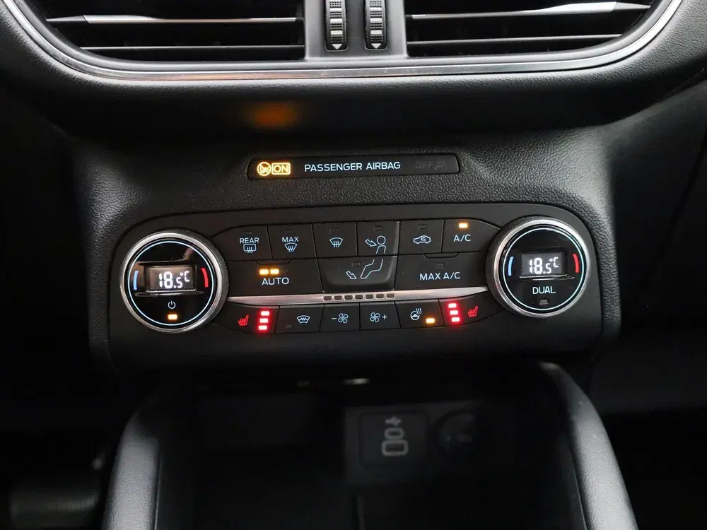 Ford Kuga 2.5 PHEV Vignale uit 2022, foto 18