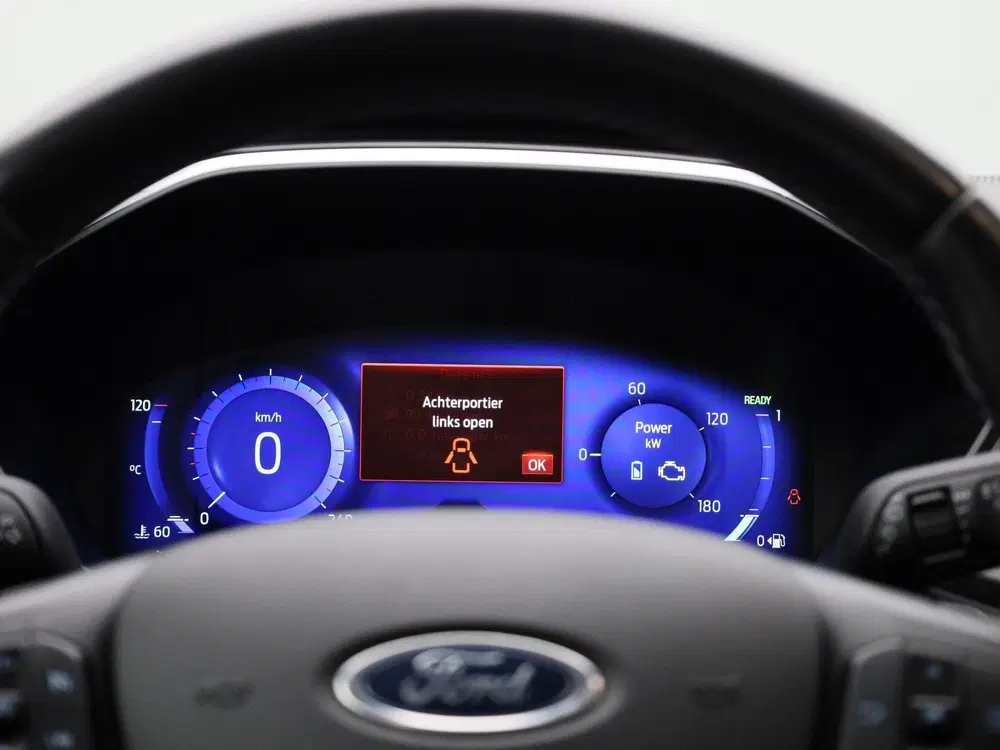 Ford Kuga 2.5 PHEV Vignale uit 2022, foto 8