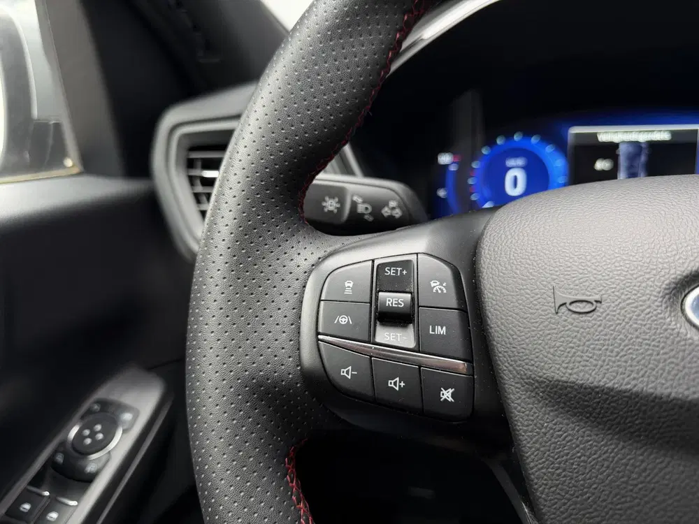 Ford Kuga 2.5 PHEV ST-Line X uit 2021, foto 13