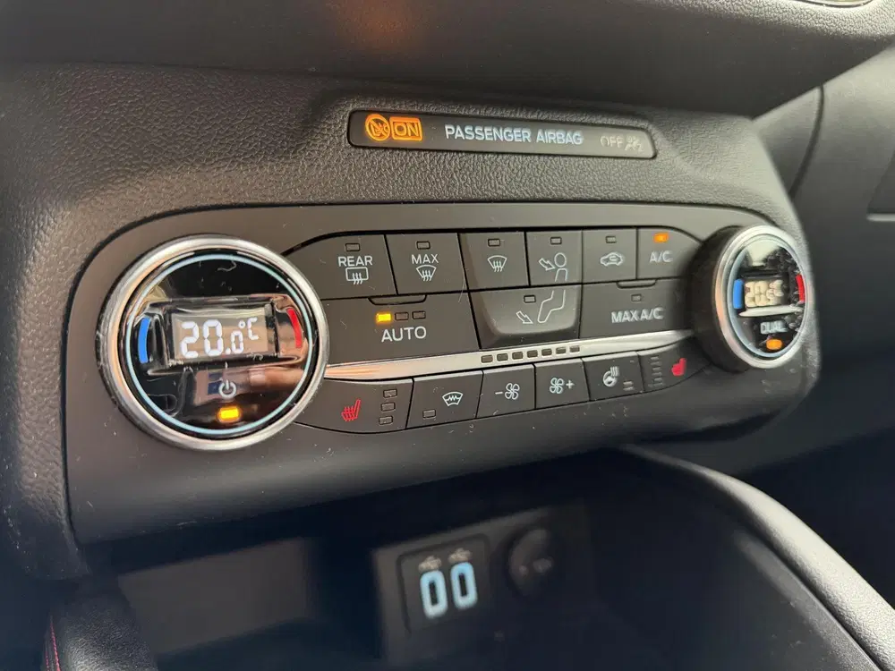 Ford Kuga 2.5 PHEV ST-Line X uit 2021, foto 16