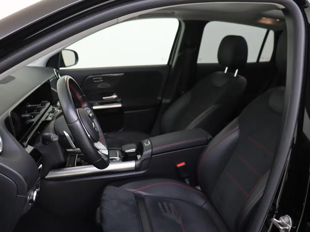 Mercedes-Benz GLA 250 e Business Solution AMG Limited uit 2022, foto 12