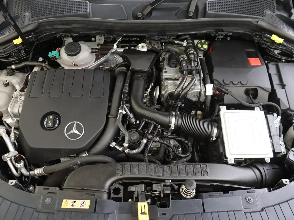 Mercedes-Benz GLA 250 e Business Solution AMG Limited uit 2022, foto 3
