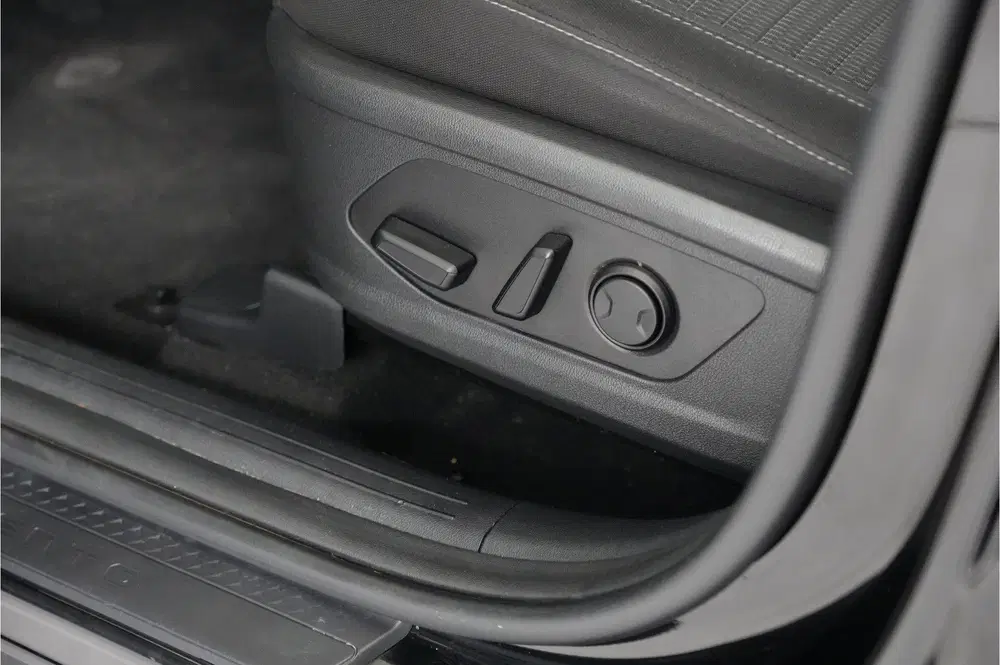 Kia Sorento 1.6 T-GDI 4WD 265 pk PHEV uit 2023, foto 19