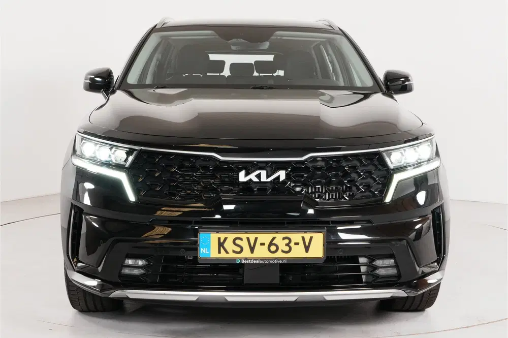 Kia Sorento 1.6 T-GDI 4WD 265 pk PHEV uit 2023, foto 2