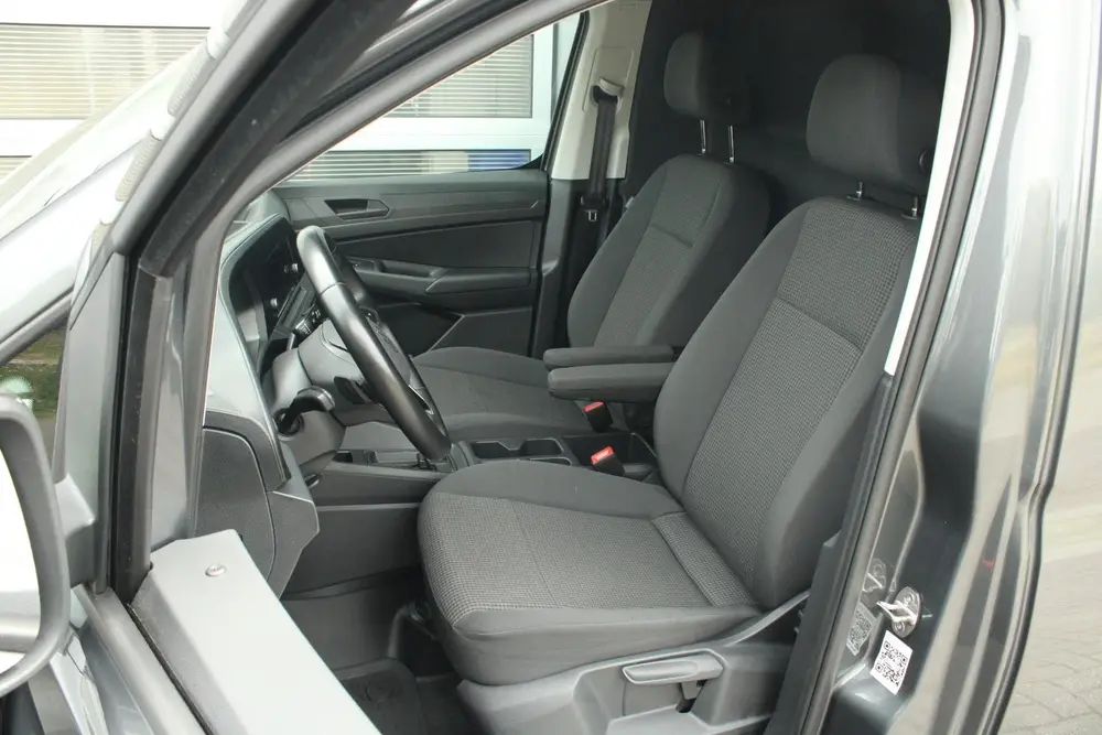 Volkswagen Caddy 2.0 TDI 122pk DSG Comfort uit 2024, foto 5