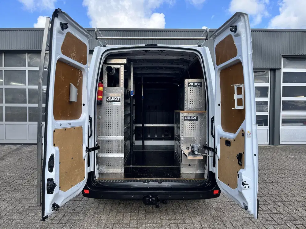 Opel Movano 2.3 CDTI BiTurbo L2H2 Kastinrichting Airco uit 2019, foto 2