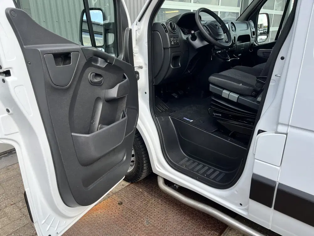 Opel Movano 2.3 CDTI BiTurbo L2H2 Kastinrichting Airco uit 2019, foto 6