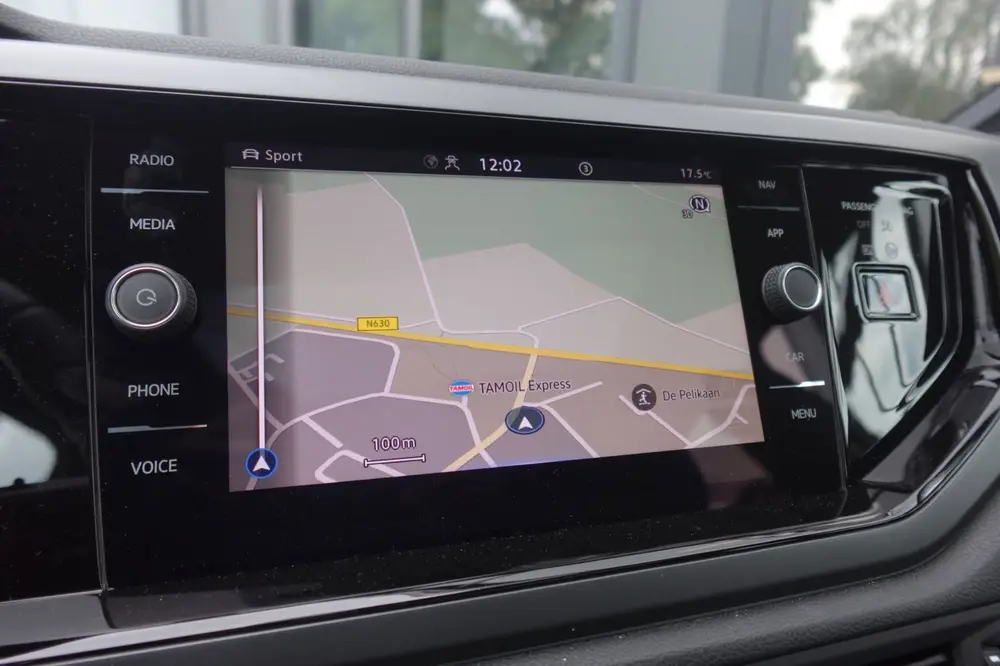 Volkswagen Taigo 1.5 TSI R-Line PANO KEYLESS CAM uit 2022, foto 10