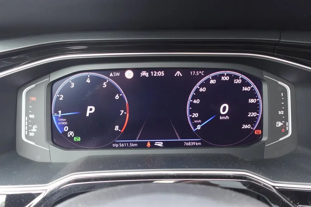 Volkswagen Taigo 1.5 TSI R-Line PANO KEYLESS CAM uit 2022, foto 12