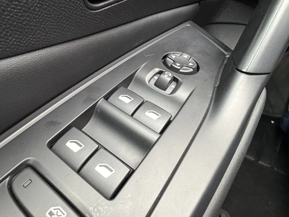 Peugeot 408 1.2 Hybrid Automaat Allure uit 2025, foto 11