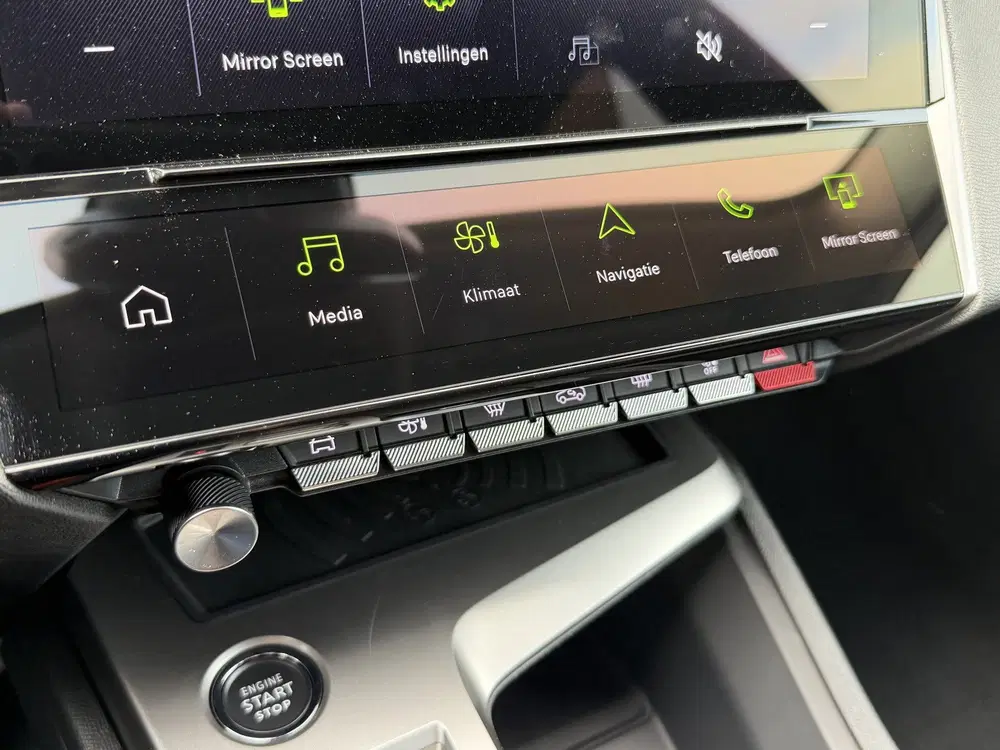 Peugeot 408 1.2 Hybrid Automaat Allure uit 2025, foto 17