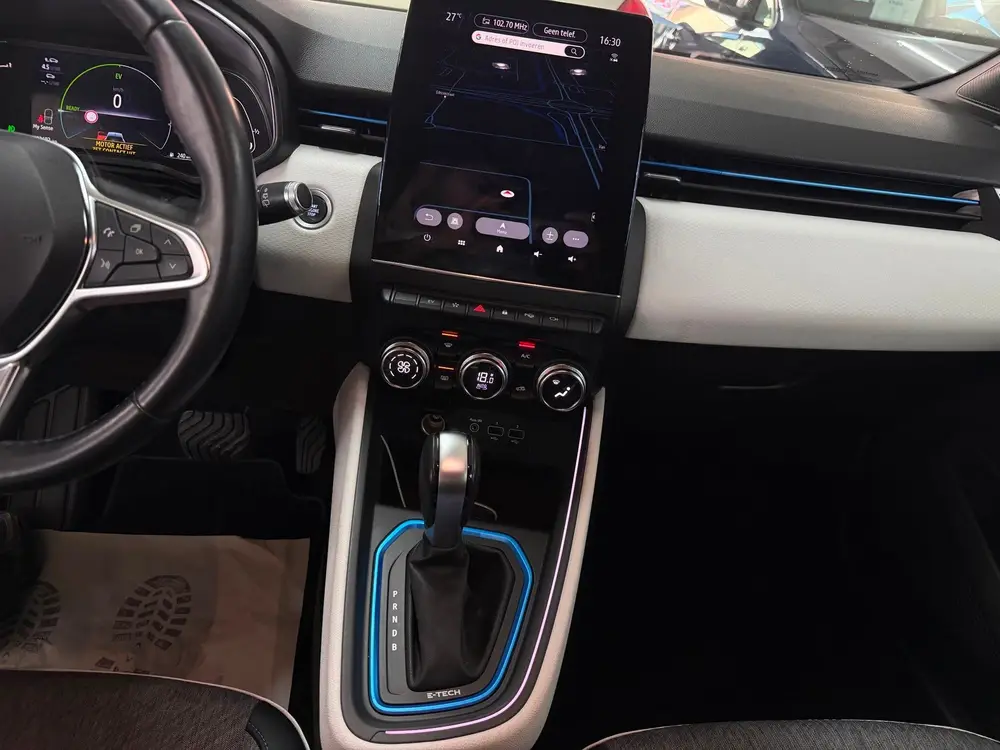 Renault Clio 1.6 E-Tech Hybrid 140 Zen Automaat uit 2020, foto 10