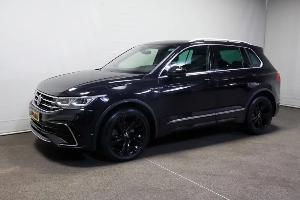Volkswagen Tiguan 1.5 TSI R-Line uit 2021, foto 4