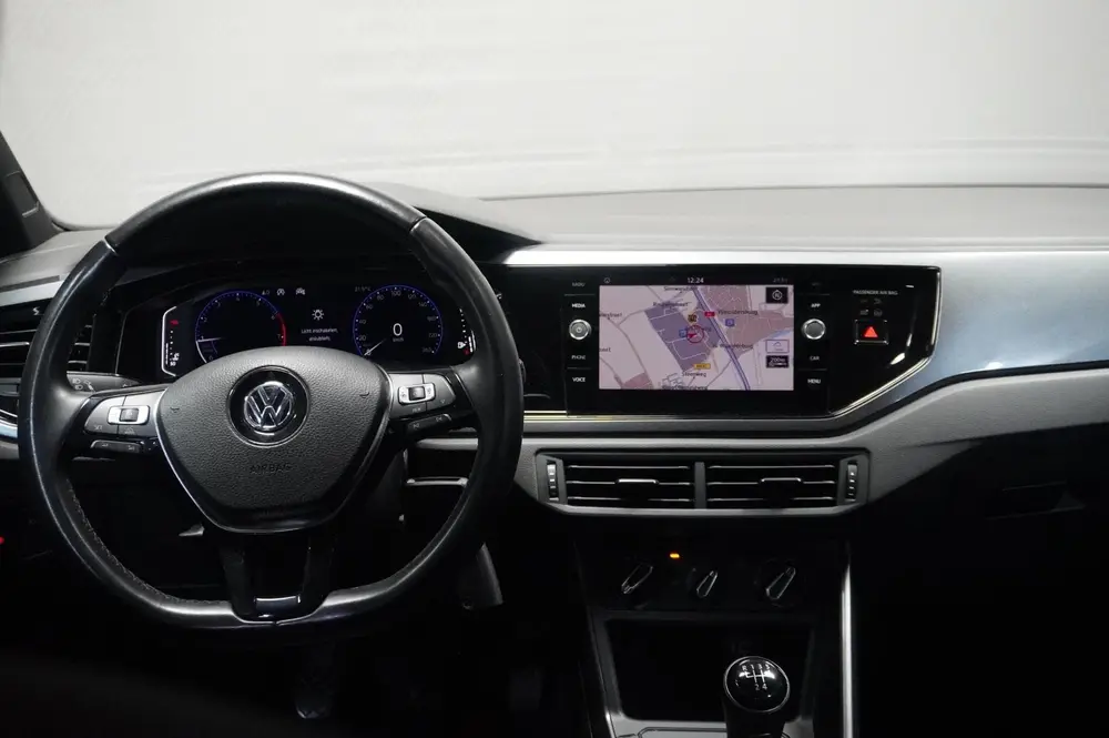 Volkswagen Polo 1.0 TSI Comfortline uit 2020, foto 2