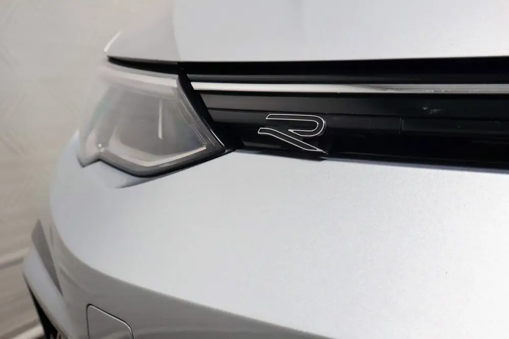 Volkswagen Golf 1.5 eTSI R-Line uit 2021, foto 13