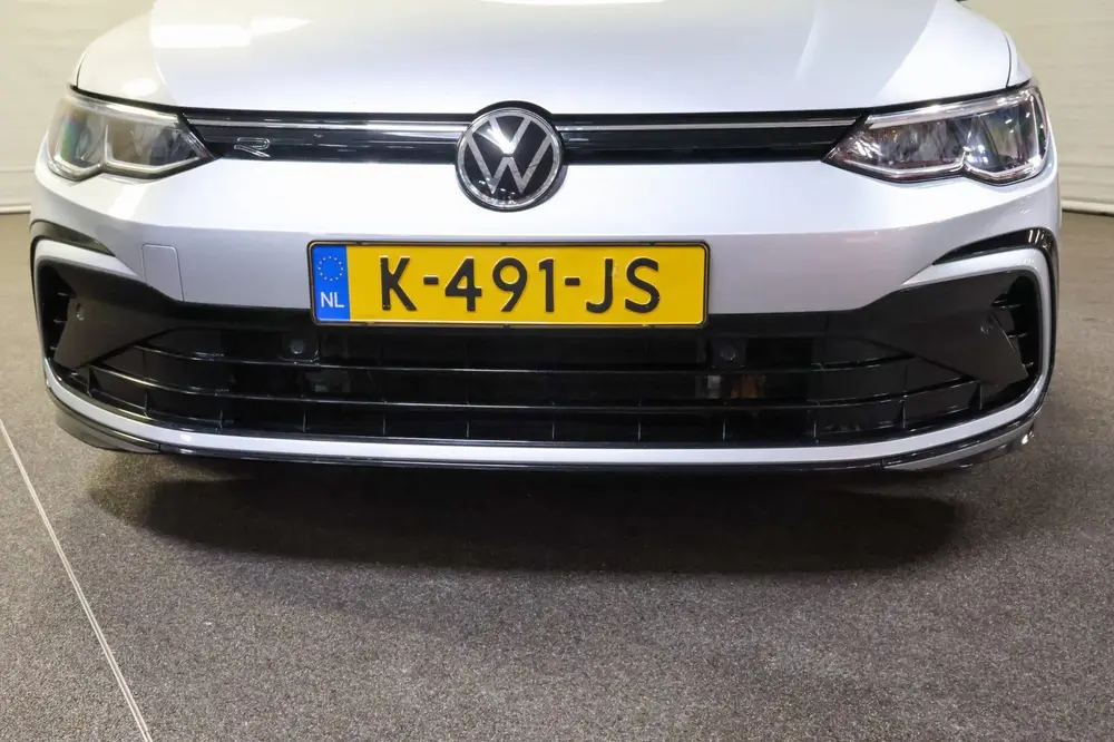 Volkswagen Golf 1.5 eTSI R-Line uit 2021, foto 15